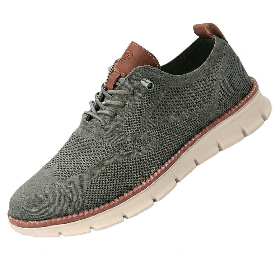 Herren-Freizeitschuhe aus Strick mit profilierter Sohle und Schnürung