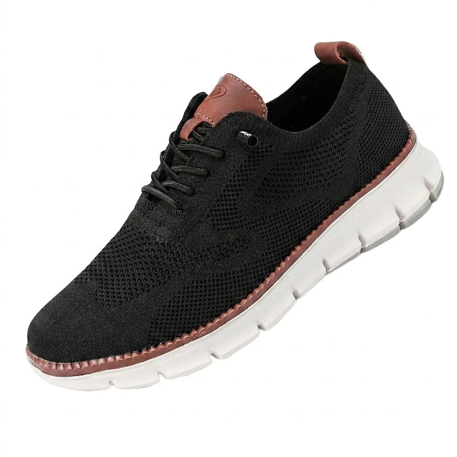 Herren-Freizeitschuhe aus Strick mit profilierter Sohle und Schnürung