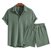 Herren Set aus Kurzarmhemd mit Knopfleiste und Shorts mit Kordelzug