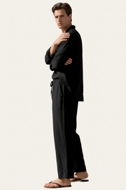 Herren Set mit Langarmhemd und Hose mit Kordelzug