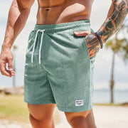 Herren Shorts mit Kordelzug und aufgenähtem Etikett