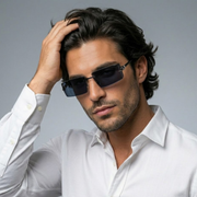 Herren Sonnenbrille mit rechteckigen Gläsern und dekorativem Bügeldetail