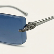 Herren Sonnenbrille mit rechteckigen Gläsern und dekorativem Bügeldetail