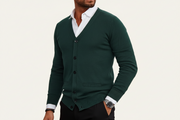 Herren Strickjacke mit Knopfleiste, V-Ausschnitt und Rippbündchen