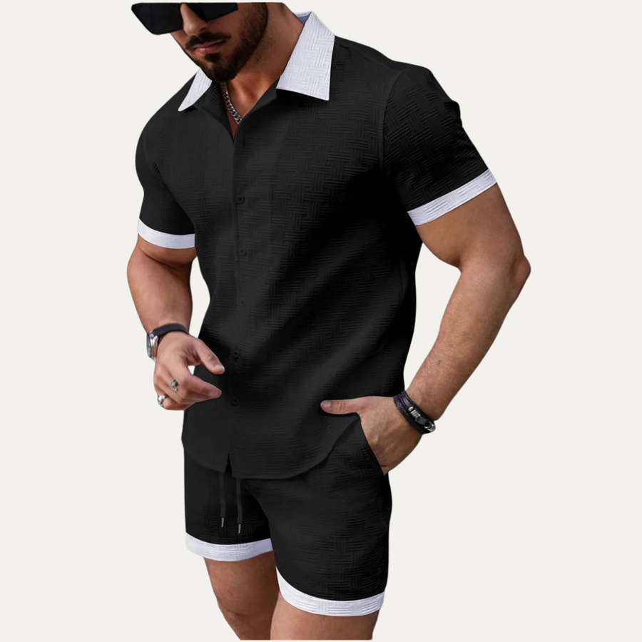Herren zweiteiliges Set mit Kurzarmhemd mit Knopfleiste und Shorts mit elastischem Bund und Kordelzug