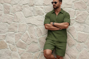 Herren Zweiteiliges Set mit Kurzarmshirt und Shorts mit Struktur