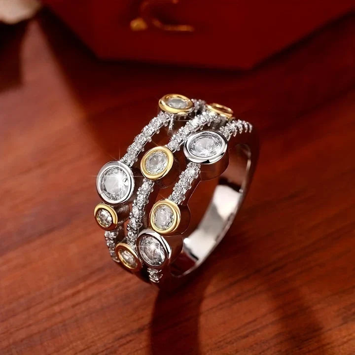 Geschichteter Silber-Zirkonia-Ring