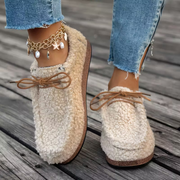 Odeya – Weiche Sherpa-Schnürschuhe