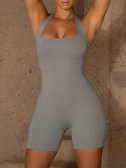 Ava | Halterneck-Shorts-Jumpsuit für Sport & Freizeit