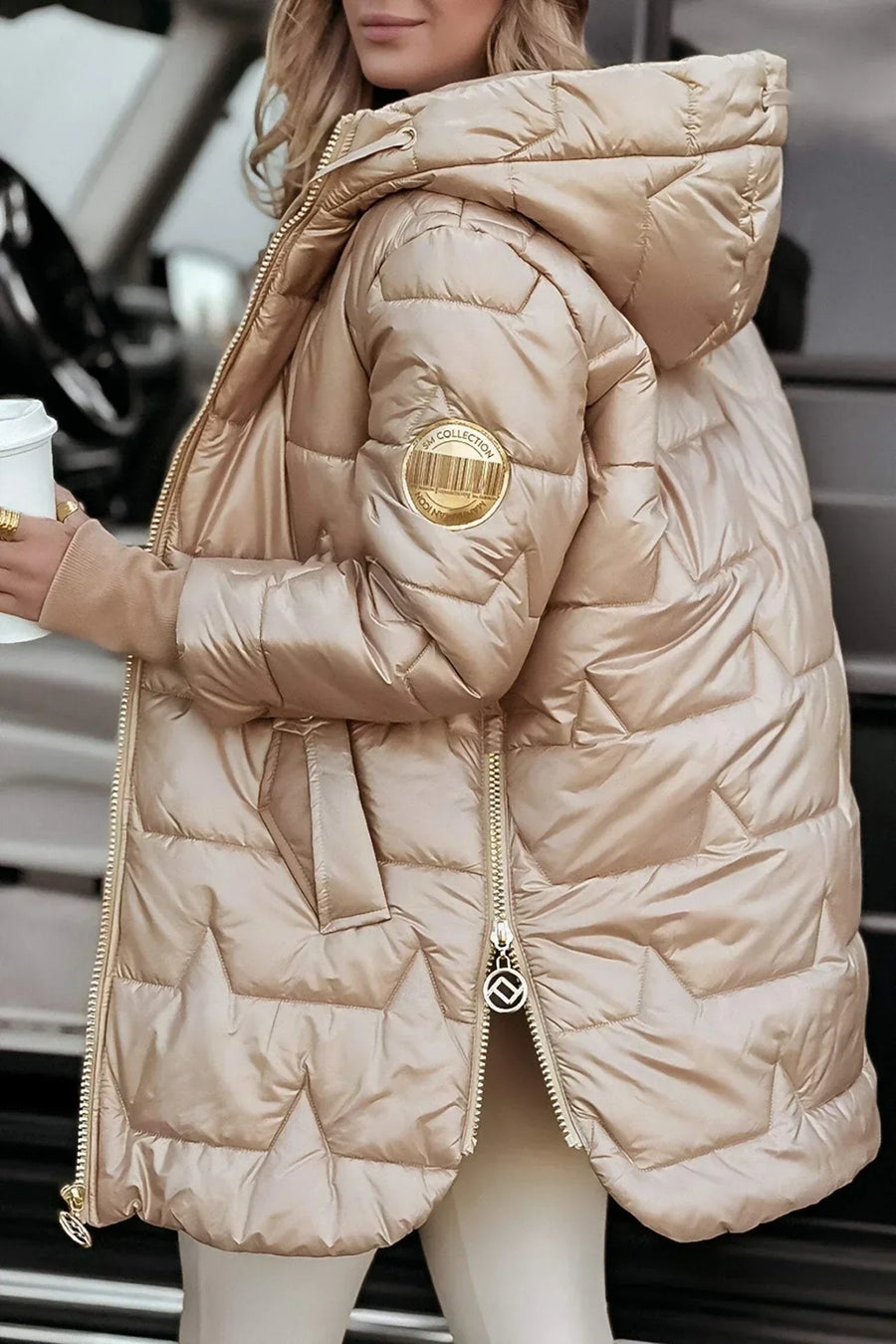 Nolwen - Eleganter Wintermantel mit Kapuze und Fütterung