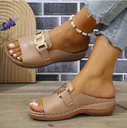 Adele | Orthopädische Keilabsatzsandalen™