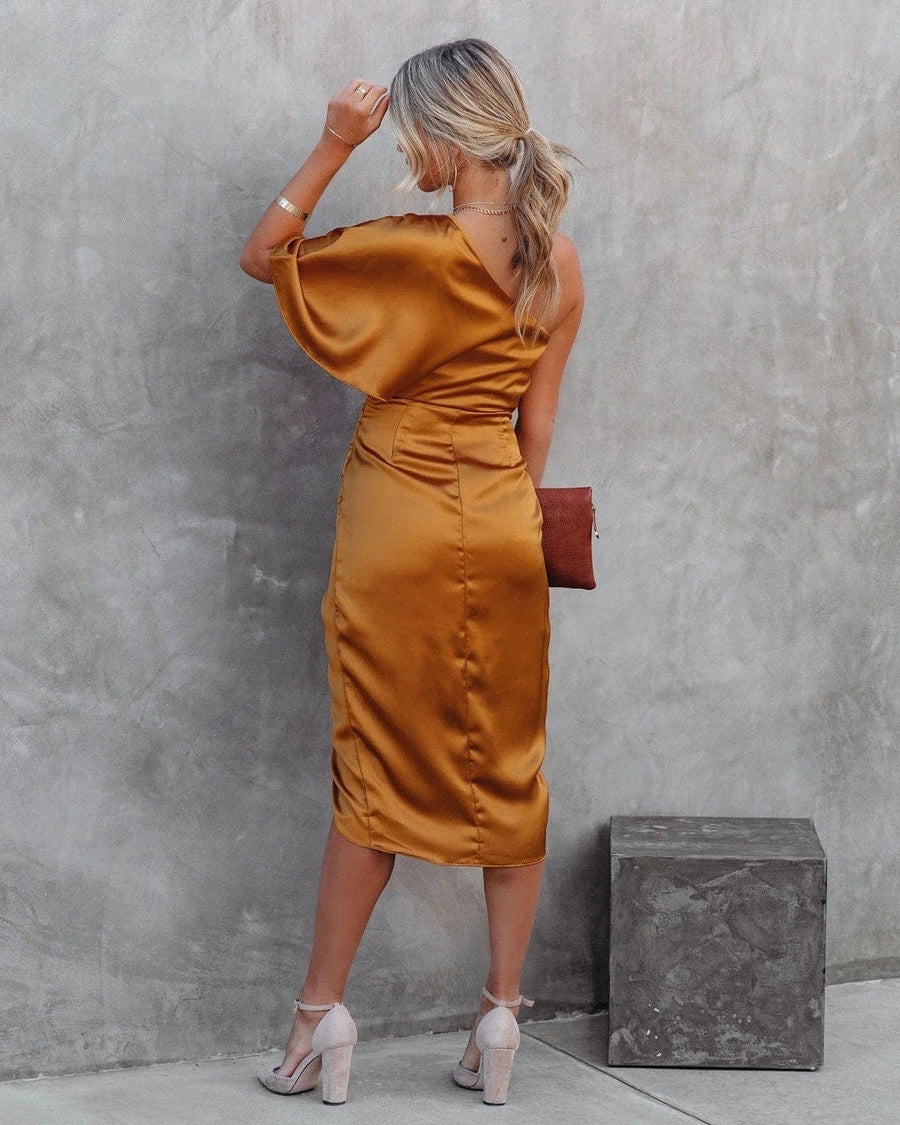 Wilhelmina | Elegantes One-Shoulder Satin-Kleid mit Drapierung