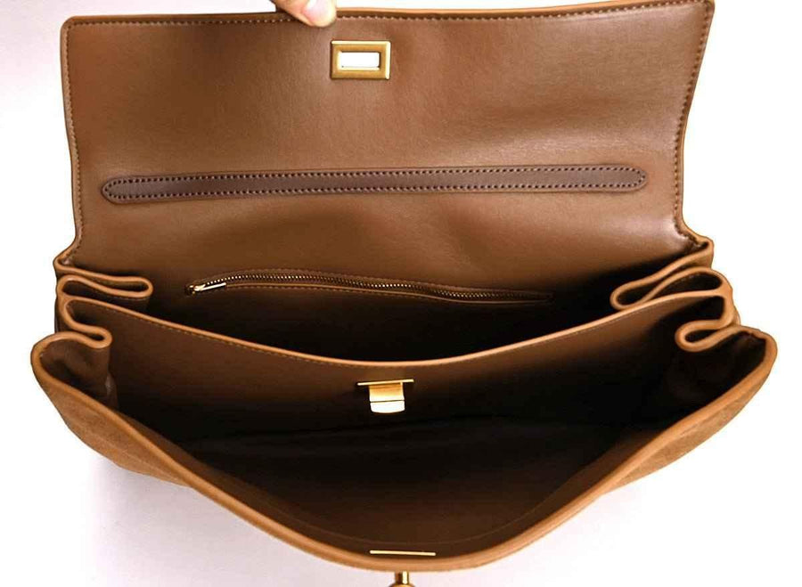 Isabella – Luxuriöse Schultertasche in Wildlederoptik