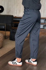 Bjarne™ - Elegante, Figurbetonte Gestreifte Hose