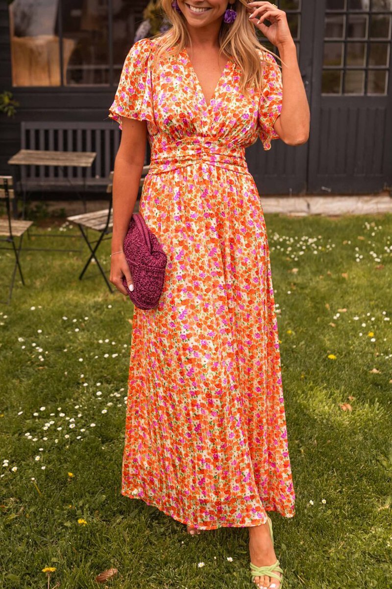 Mariella | Langarmkleid mit Blumenmuster im romantischen und leichten Stil