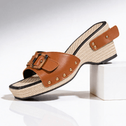 Keilsandalen Damen mit Schnalle und Nieten