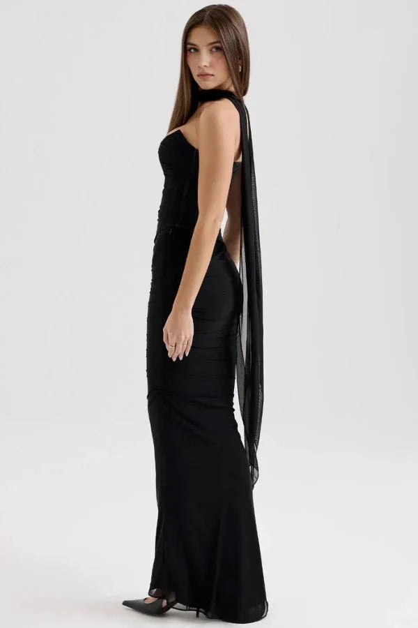 Hailey Kleid – Trägerloses Corsagen-Maxikleid mit Raffung