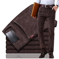 Dunkel Braun