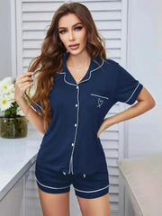 Leni – Kurzes Damen Pyjama Set mit Herz-Stickerei & Kontrastpaspel