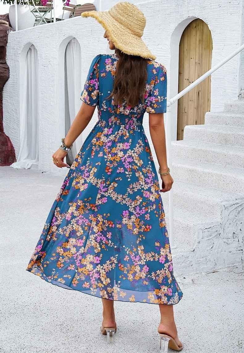 Liliana – Boho Maxikleid mit Blumenprint, V-Ausschnitt & Smoktaille