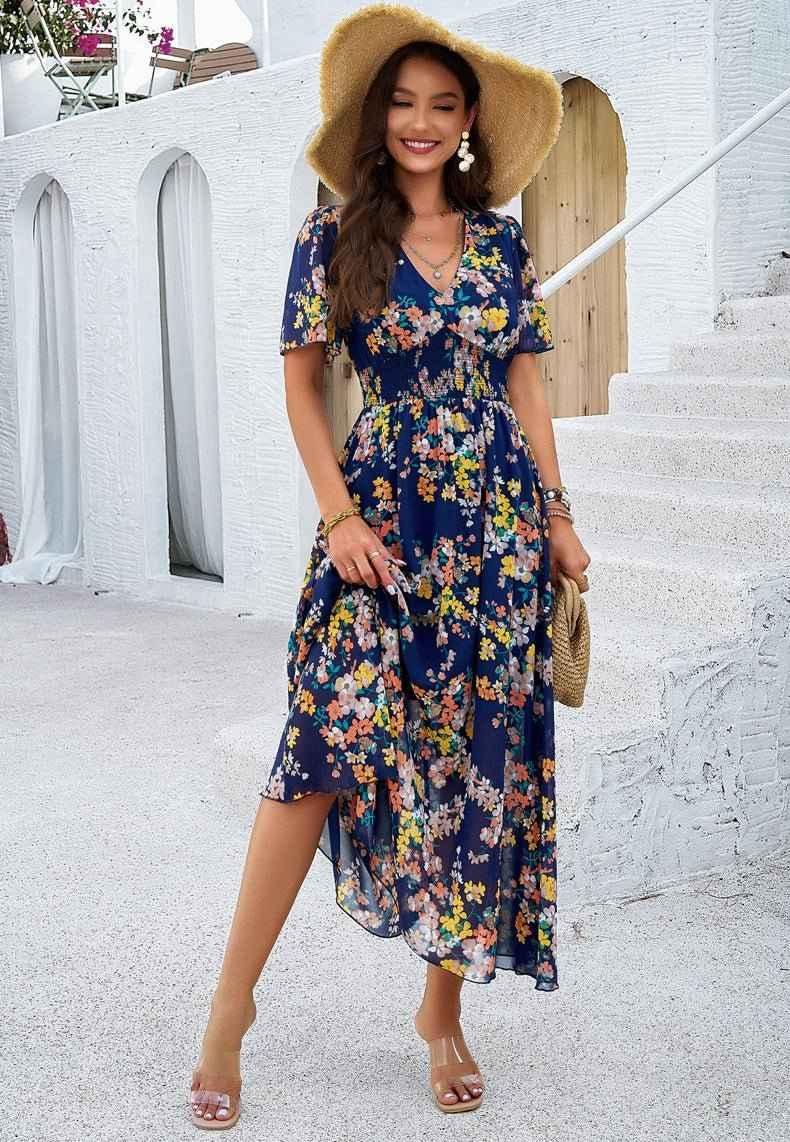 Liliana – Boho Maxikleid mit Blumenprint, V-Ausschnitt & Smoktaille