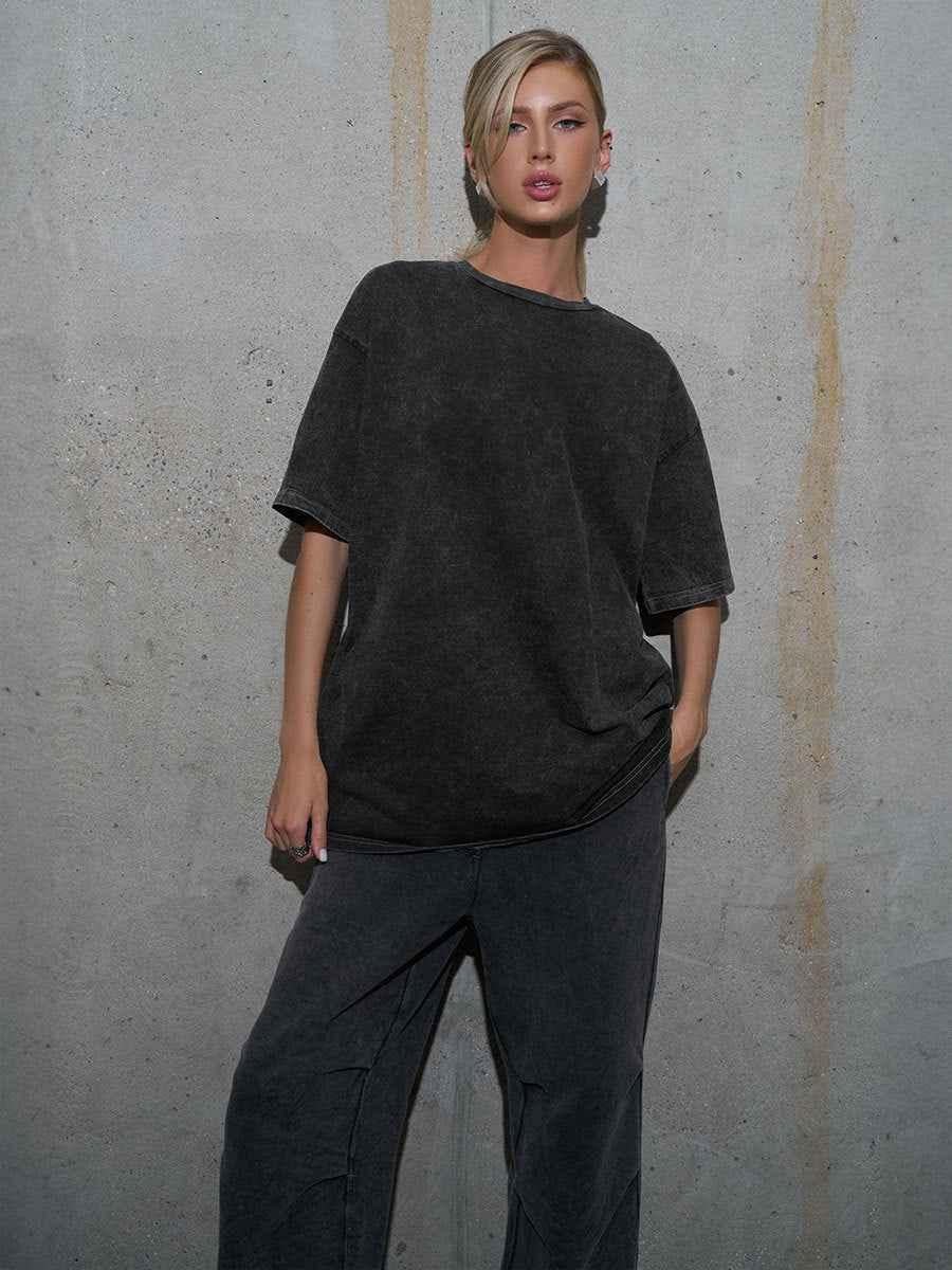 Liv – Oversized Acid-Wash T-Shirt in Unisex Fit mit Vintage-Look