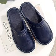 Hugo | Bequeme vegane Lederslippers – Luxus & Entspannung