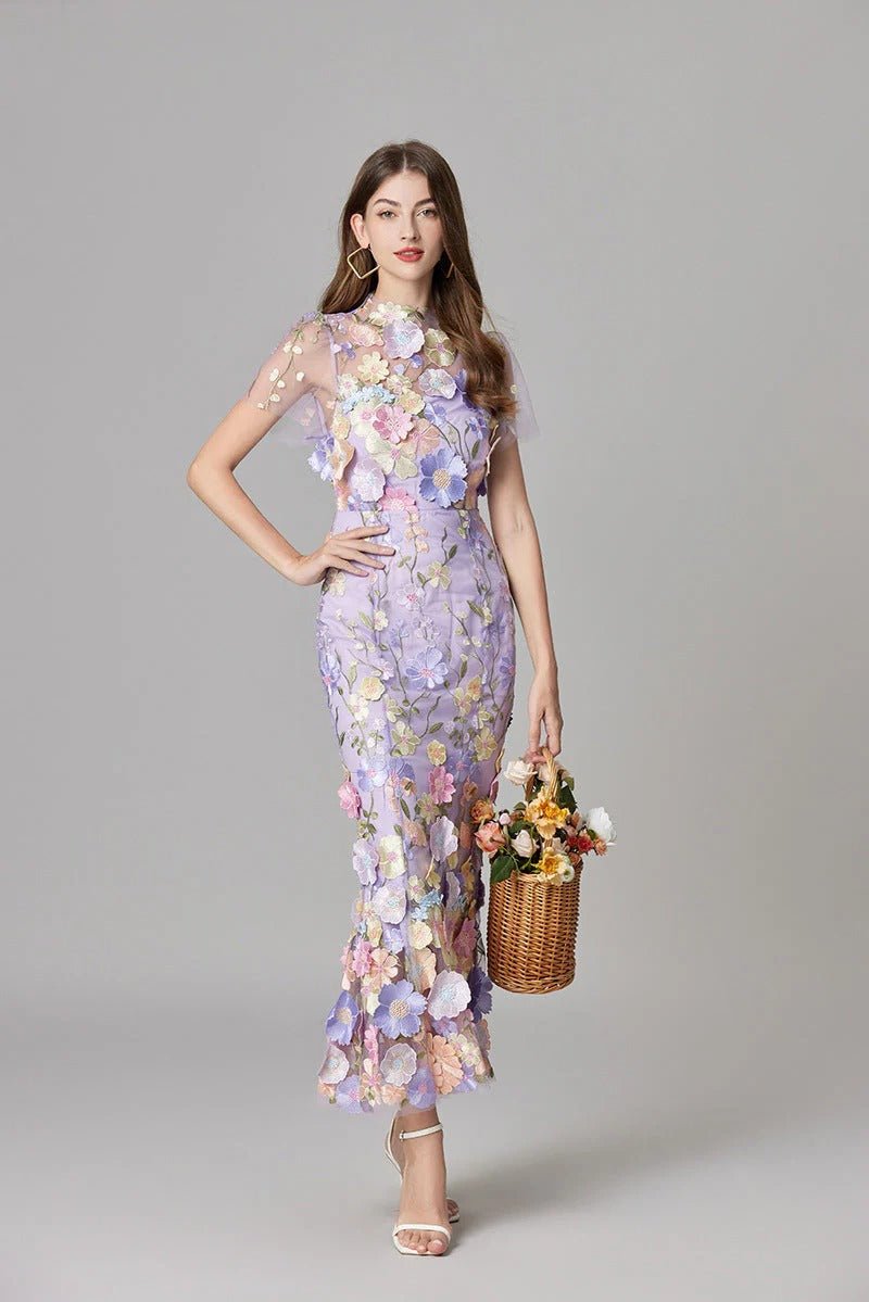 Elfriede | Maxi-Kleid ärmellos mit 3D-Blumen-Applikationen