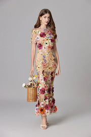 Elfriede | Maxi-Kleid ärmellos mit 3D-Blumen-Applikationen