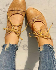 Mia - Oxford-Schuhe mit Vintage-Ausschnitt und Schnürung für Damen | Stilvolle und bequeme Schuhe für Damen