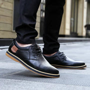 Kostis - Atmungsaktive Lederschuhe