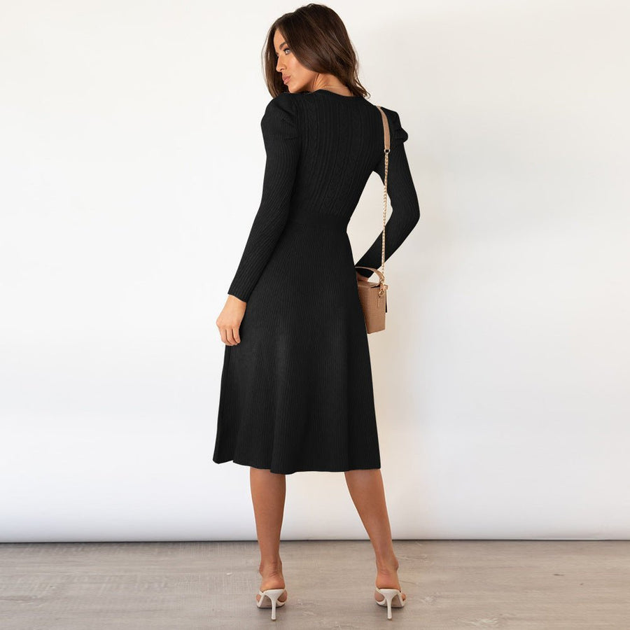 Nora – Feinstrick-Kleid mit Taillengürtel und Strukturmuster