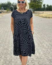Dorothee – Weiches Baumwollkleid Mit Seitentaschen