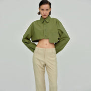 Scarlett - Grünes, übergroßes gekreuztes Button-Down-Hemd