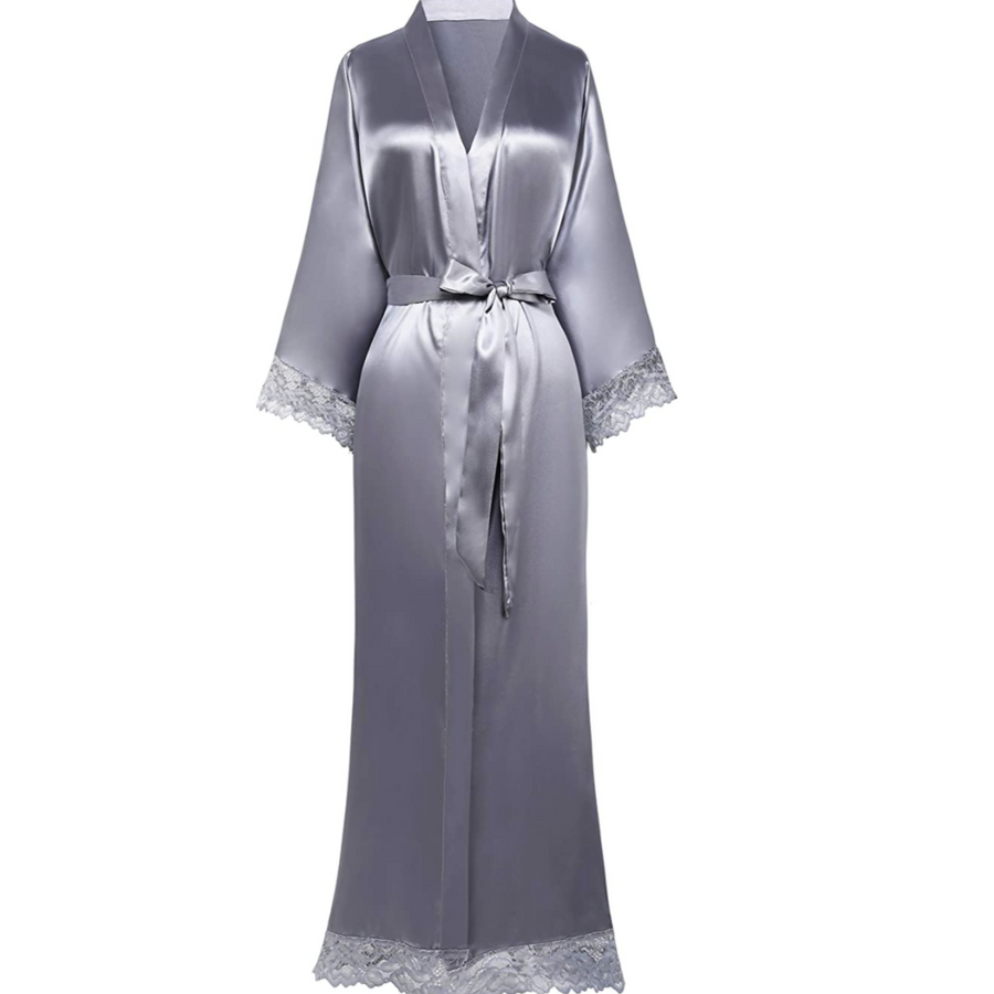 Heidi-Mode | Lange Bademantel aus Satin mit Spitzen Details