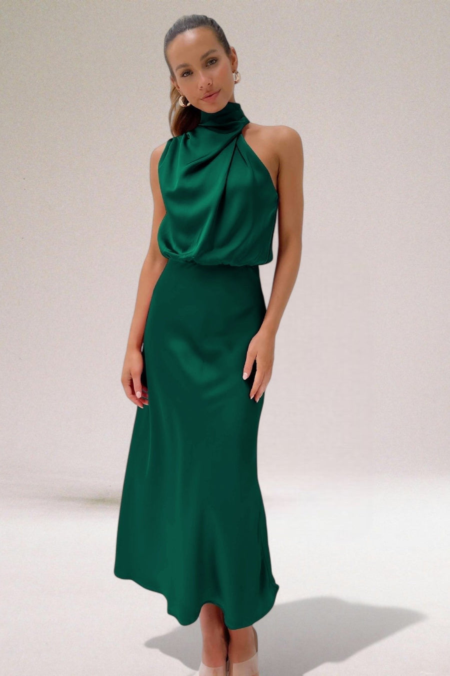 Marie | Plus Size Neckholder Kleid Elegant Satin Abendkleid Lang