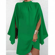 Partykleid für Damen mit Fledermausärmeln und plissiertem Ausschnitt