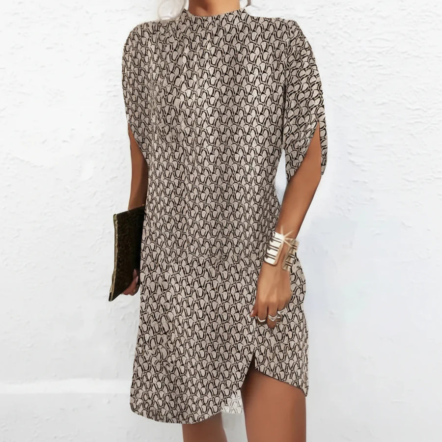 Partykleid für Damen mit Fledermausärmeln und plissiertem Ausschnitt