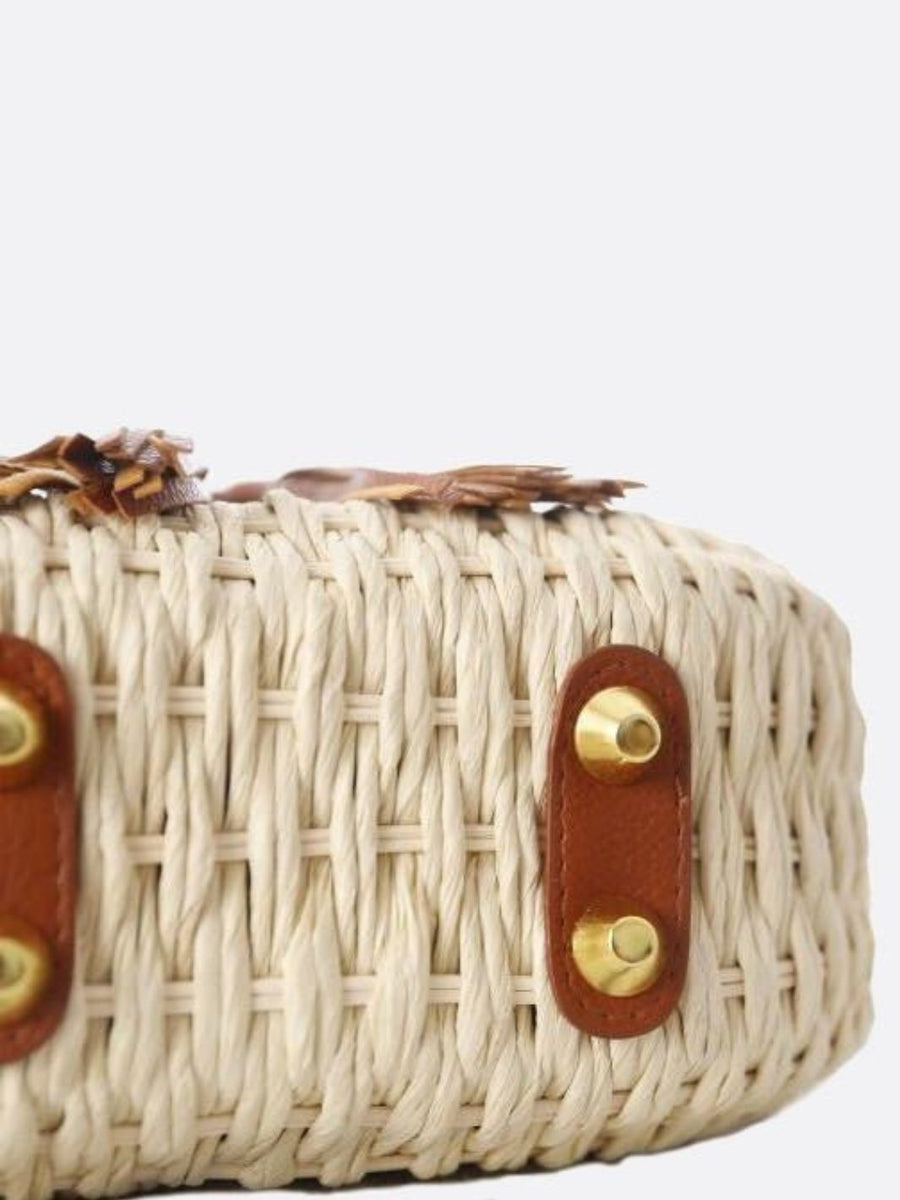 Lina | Kleine Schultertasche aus Strohseil mit verstellbarem Riemen & Quasten-Detail – Crossbody Sommertasche