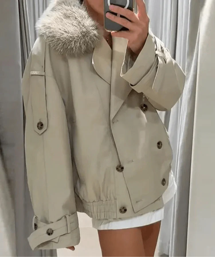 Camille Trenchcoat mit Kunstfell