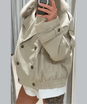 Camille Trenchcoat mit Kunstfell