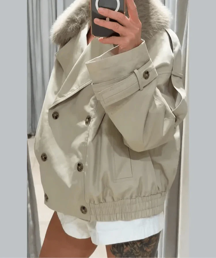 Camille Trenchcoat mit Kunstfell
