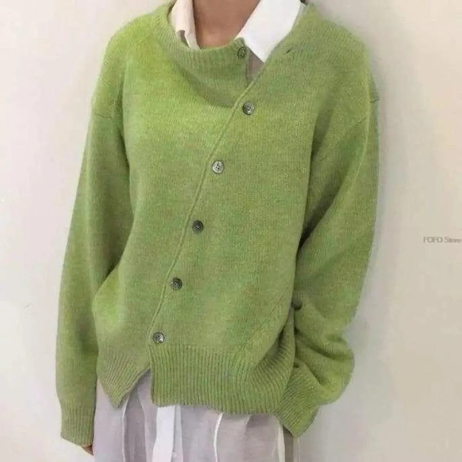 Asymmetrische Damen Strickjacke mit Knöpfen