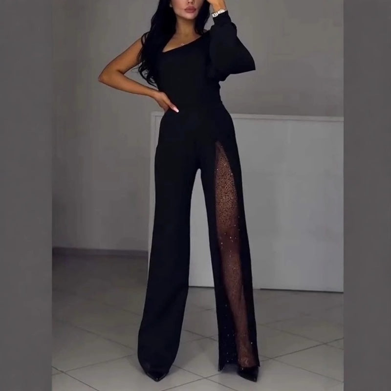 Azlina – Jumpsuit Mit Einer Schulter Und Ausgestelltem