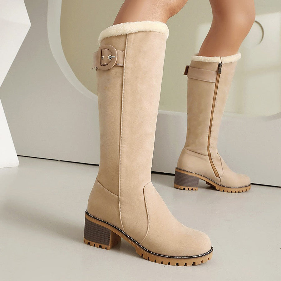 Stiefel für Damen mit Schnallendetail
