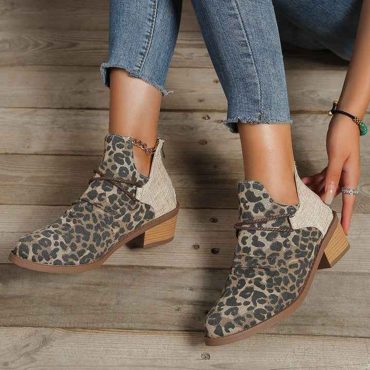 Stiefelette mit Blockabsatz