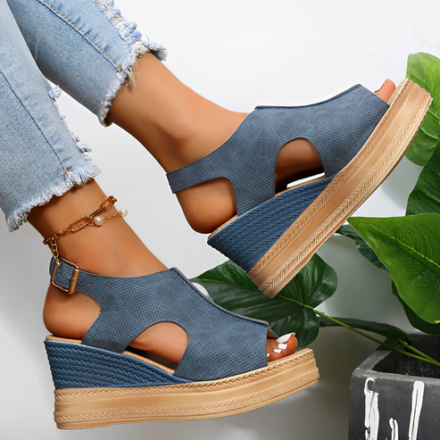 Heidi-Mode | Elegante, Langlebige Ledersandalen mit Einem Eleganten Schnallenriemen