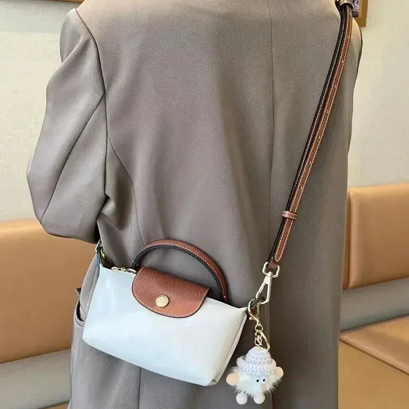 Heidi-Mode | Zierliche Tasche