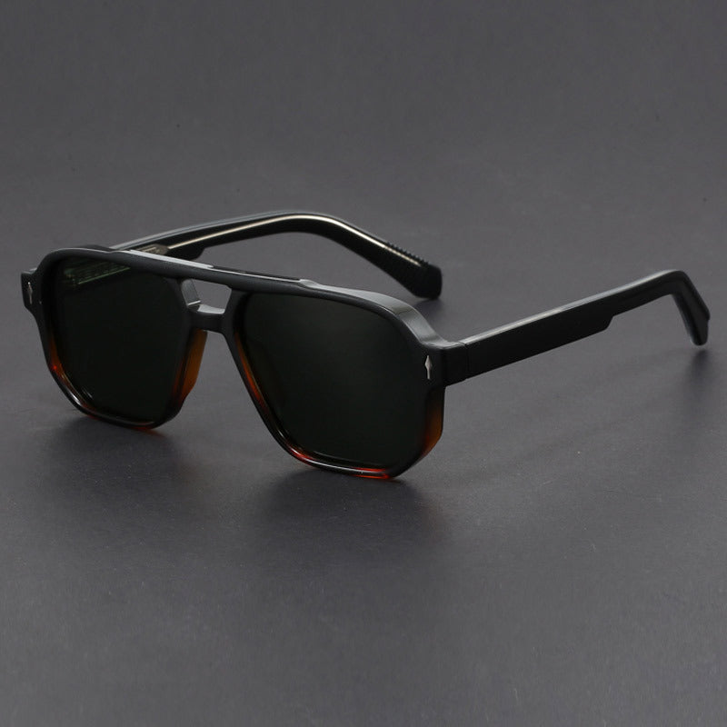 Unisex-Sonnenbrille mit Doppelsteg in quadratischer Form