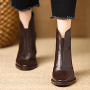 Grizelda – Orthopädisch Inspirierte Stiefeletten